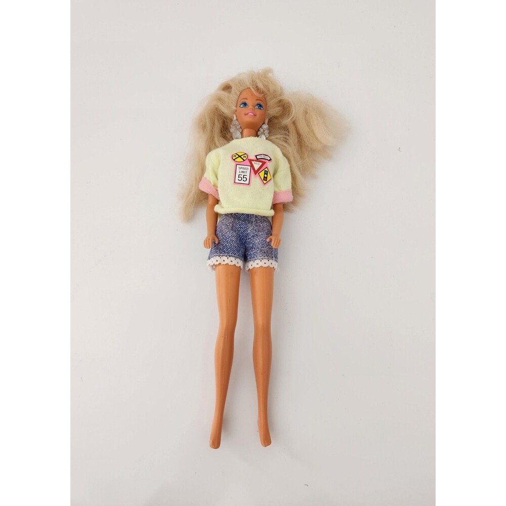 Vintage 1975 Mattel Twist n Turn Barbie Doll Malaysia Blond Hair Blue Eyes Bend